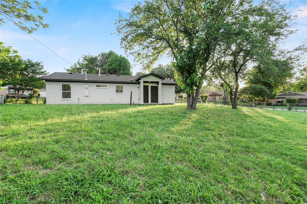 6106 Flagstaff Drive - Photo 16