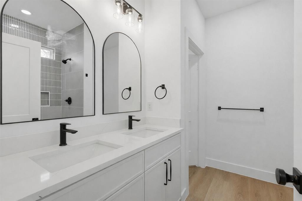1515 Hortense Avenue - Photo 14