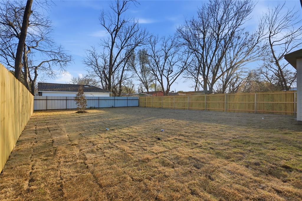 1515 Hortense Avenue - Photo 21