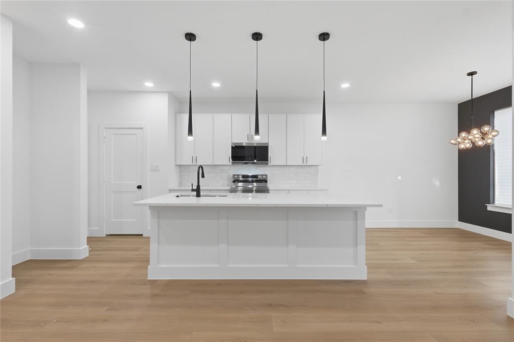 1515 Hortense Avenue - Photo 8