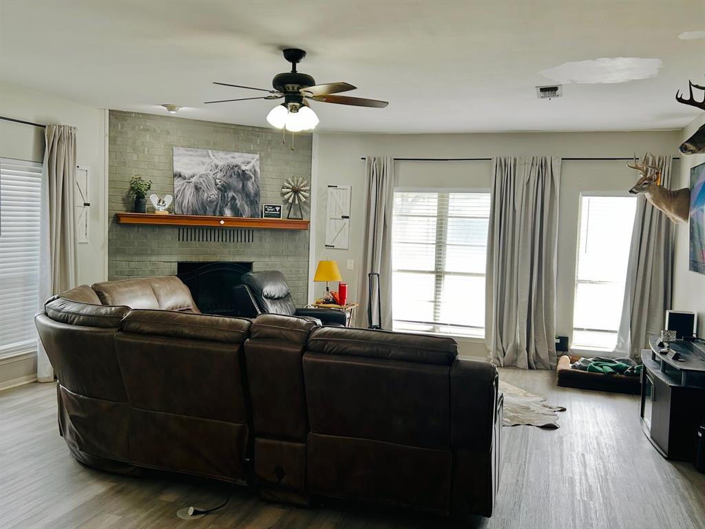3914 Austin Avenue - Photo 11