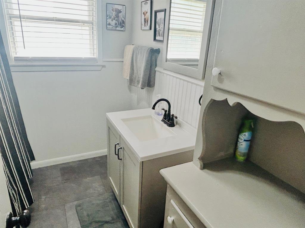 3914 Austin Avenue - Photo 29