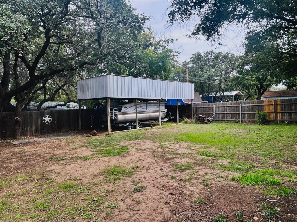 3914 Austin Avenue - Photo 36