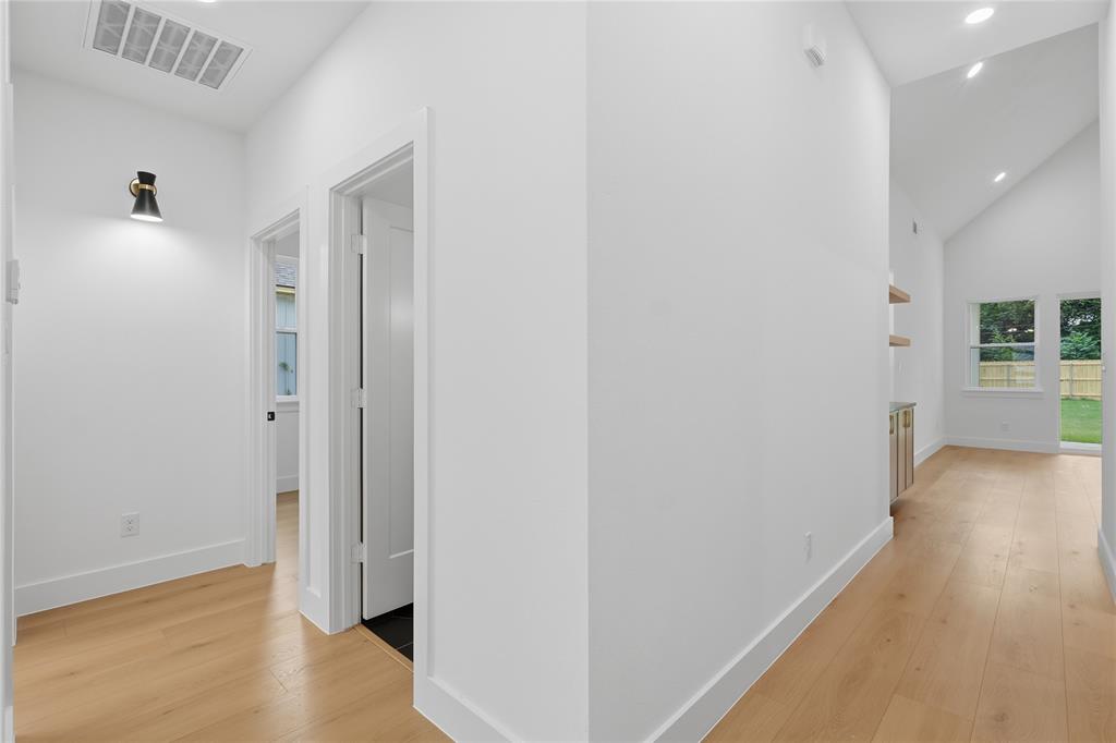 8133 Suetelle Drive - Photo 14