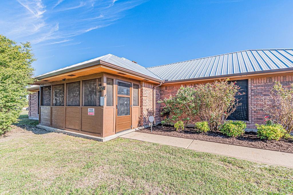 1158 County Road 141 - Photo 2