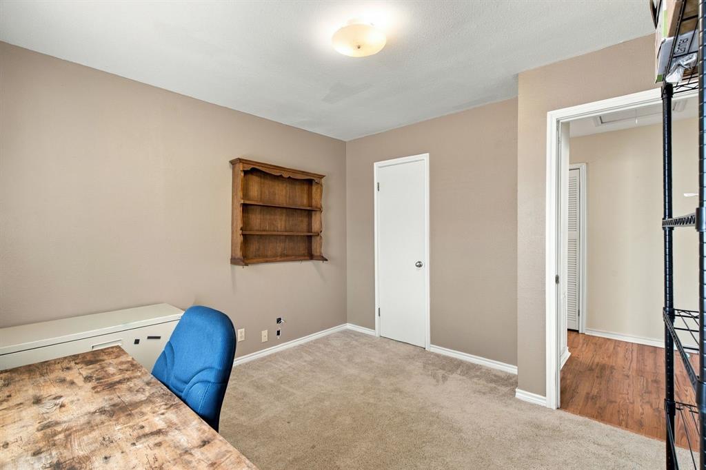 1903 Friar Tuck Drive - Photo 13