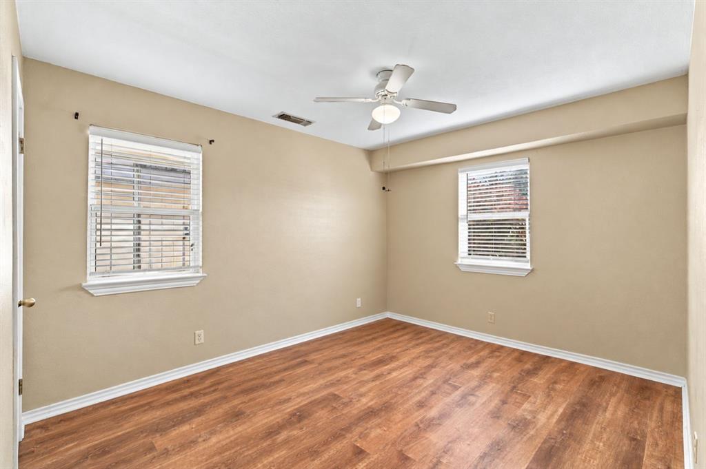 1903 Friar Tuck Drive - Photo 16