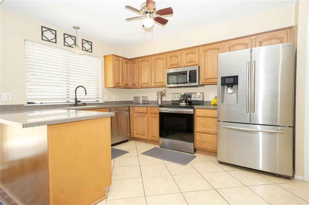 1911 Crooked Creek Lane - Photo 14