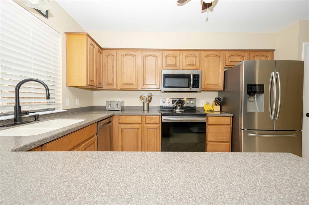 1911 Crooked Creek Lane - Photo 15