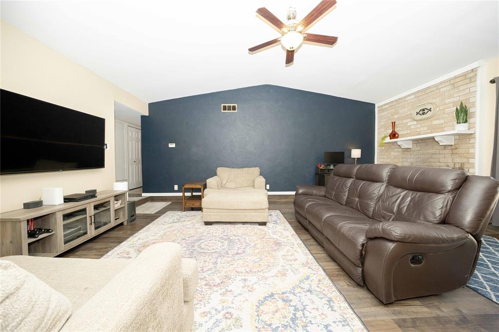 1911 Crooked Creek Lane - Photo 20