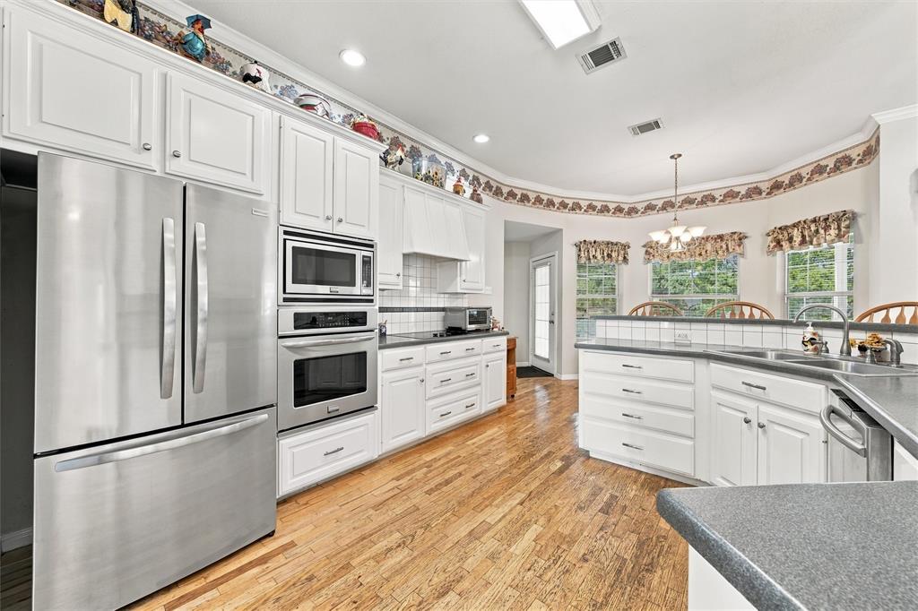 5030 Bosque Ridge Road - Photo 4