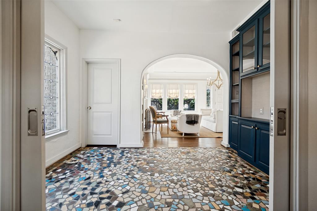 6935 Lakeshore Drive - Photo 16
