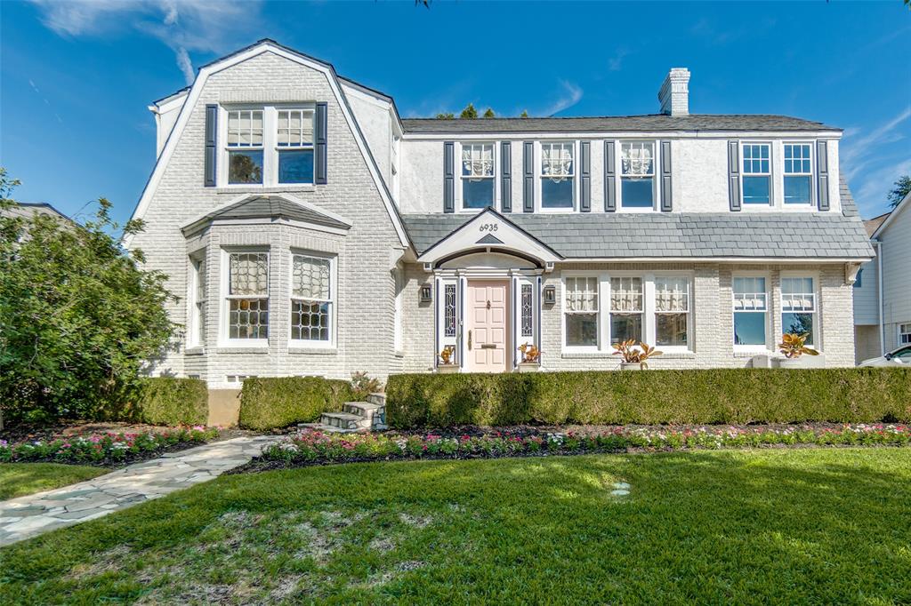 6935 Lakeshore Drive - Photo 2