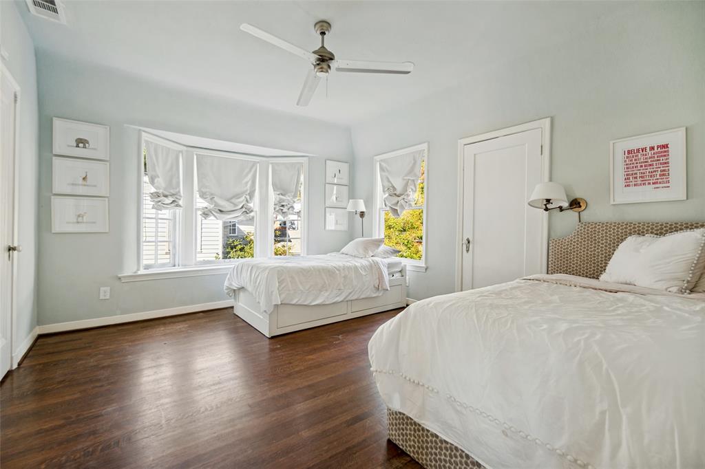 6935 Lakeshore Drive - Photo 25