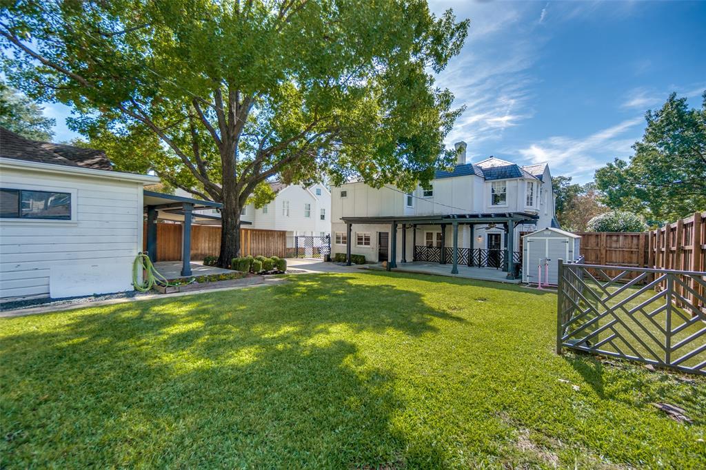 6935 Lakeshore Drive - Photo 31