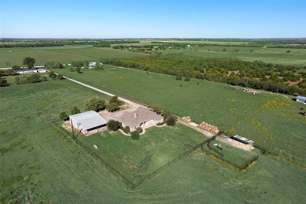 304 Canales Road - Photo 6