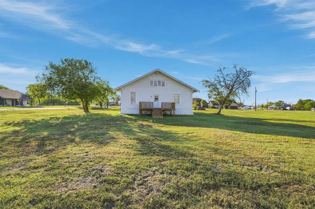 411 E Marrion Street - Photo 24