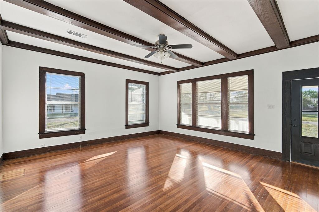 411 E Marrion Street - Photo 9