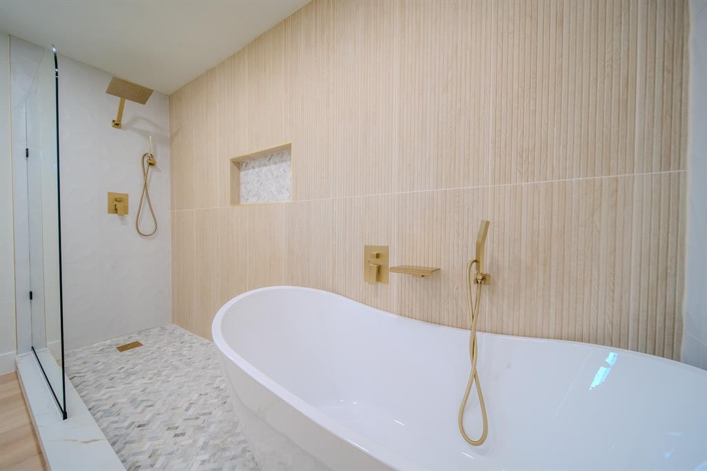 1216 Nokomis Avenue - Photo 13