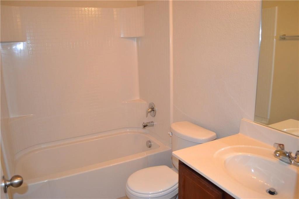 921 Swan Ridge Drive - Photo 4