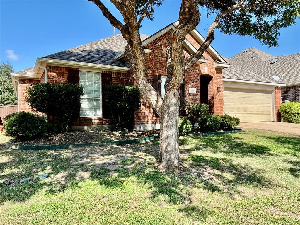1312 Bateman Lane - Photo 2