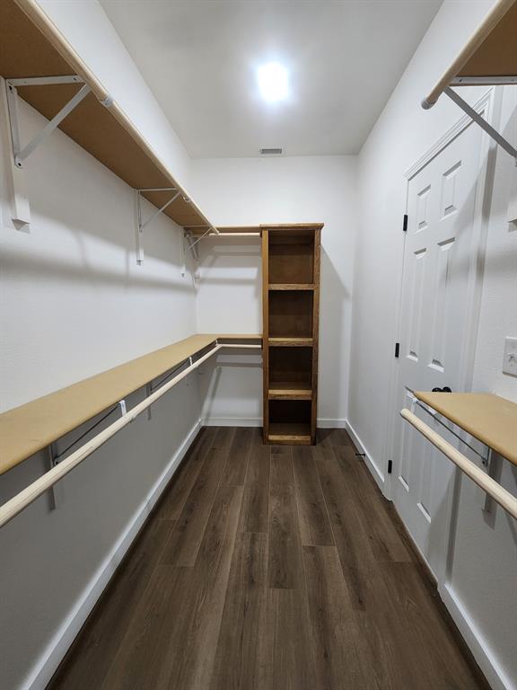 3000 Pine Avenue - Photo 18