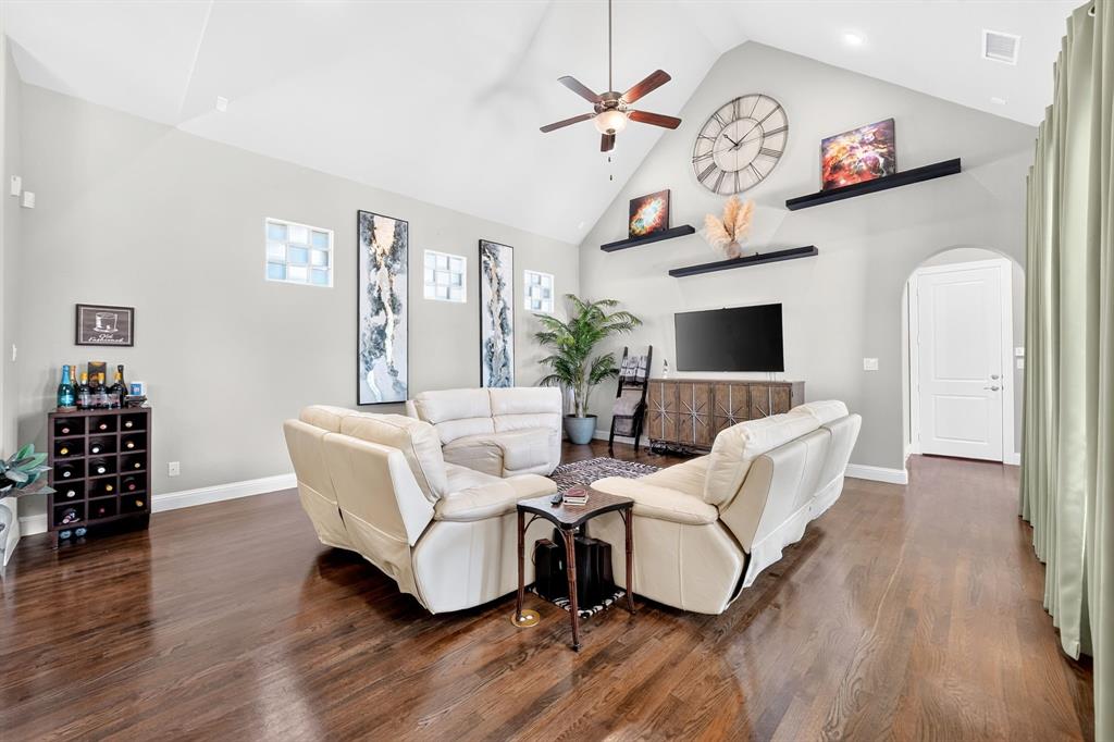 8518 Kentland Drive - Photo 16