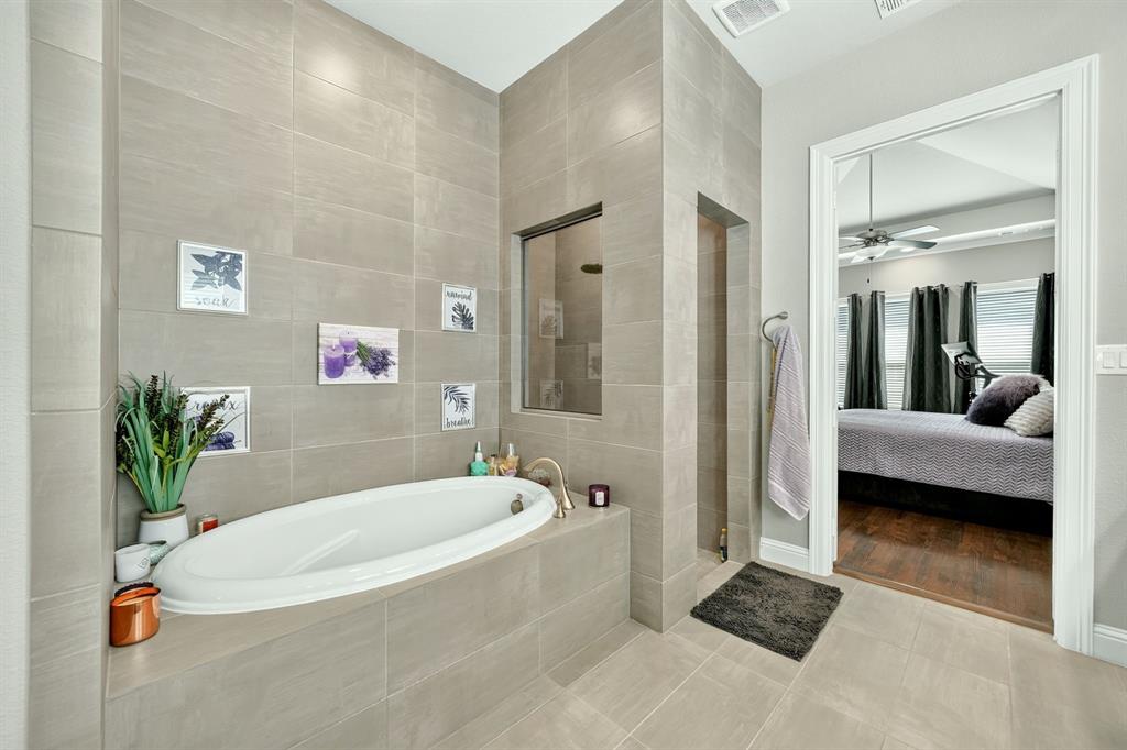 8518 Kentland Drive - Photo 22