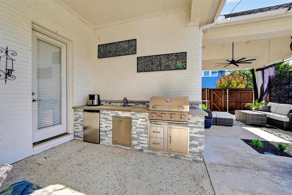 8518 Kentland Drive - Photo 33