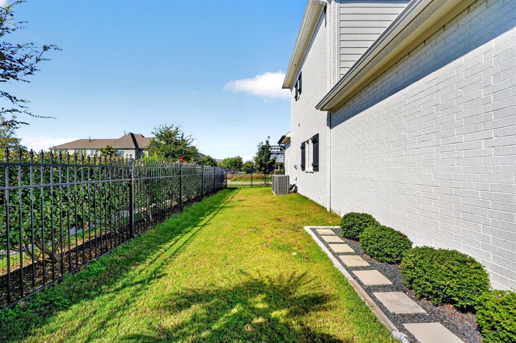 8518 Kentland Drive - Photo 37