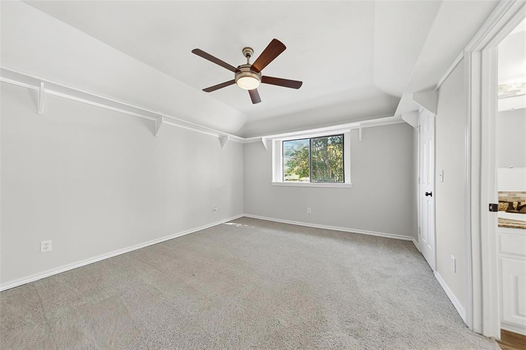 612 N Silver Creek Circle - Photo 22