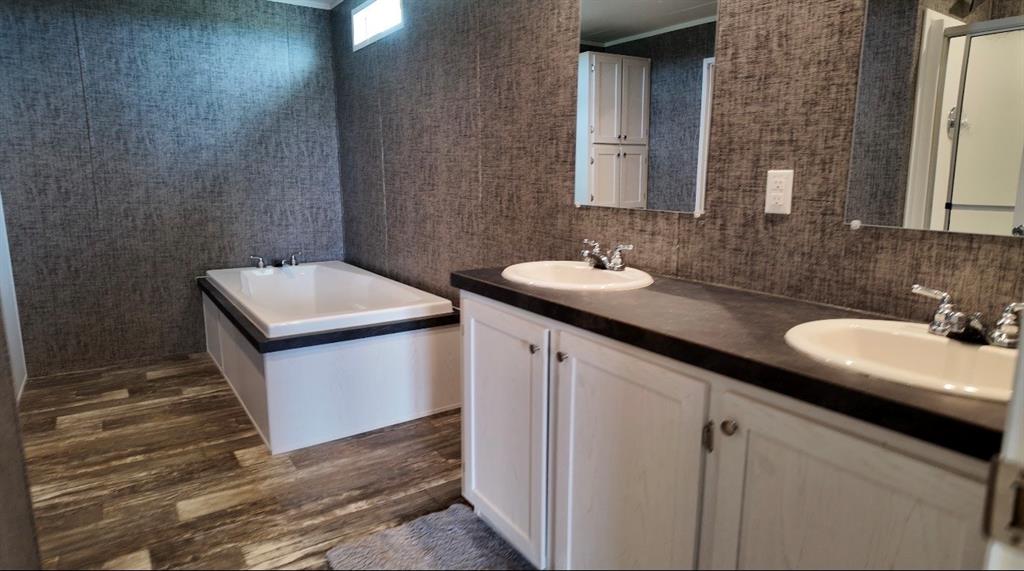 2315 CR 472 - Photo 11