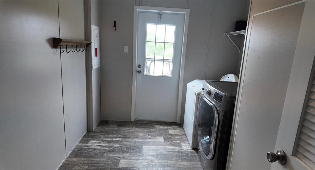 2315 CR 472 - Photo 17