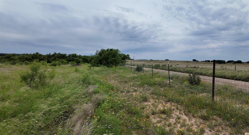 2315 CR 472 - Photo 21