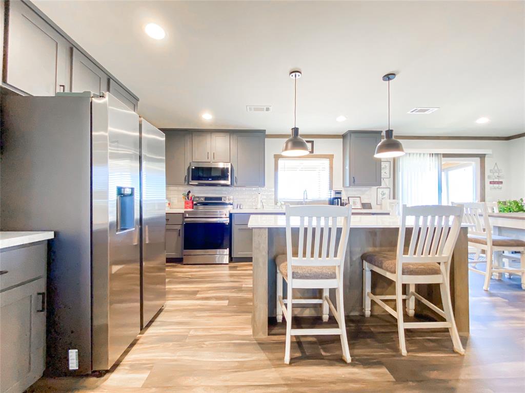 4201 Private Road 4284 - Photo 14