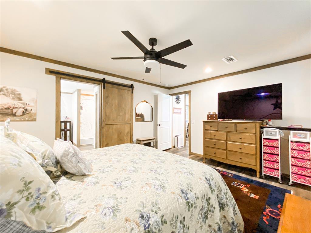 4201 Private Road 4284 - Photo 23