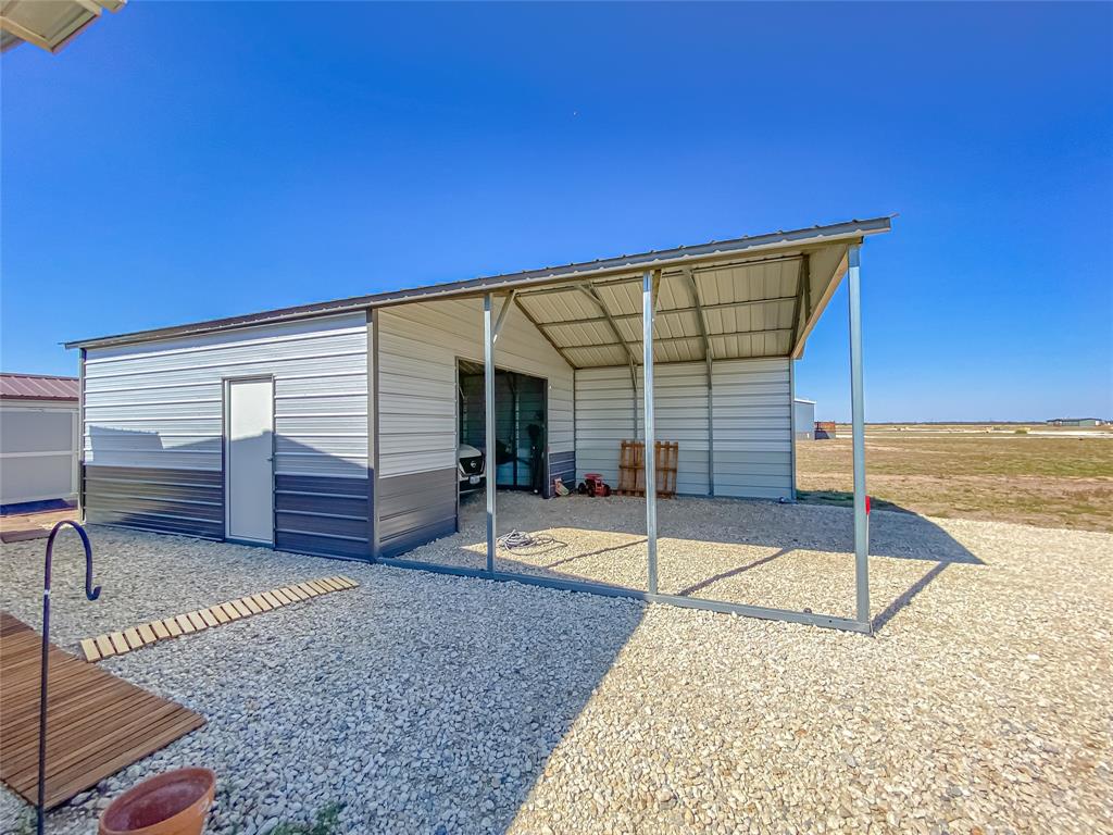 4201 Private Road 4284 - Photo 36