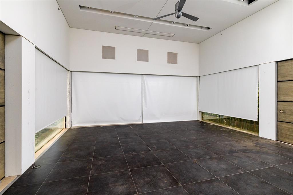 14888 Lake Forest Drive - Photo 10