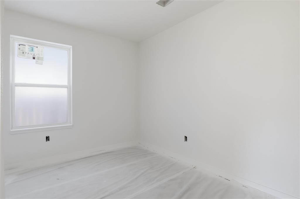 4811 Sapphire Street - Photo 6