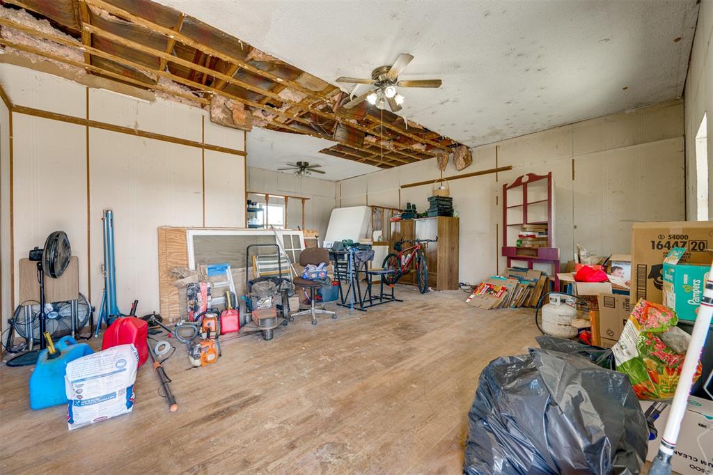 1900 County Road 33900 - Photo 16