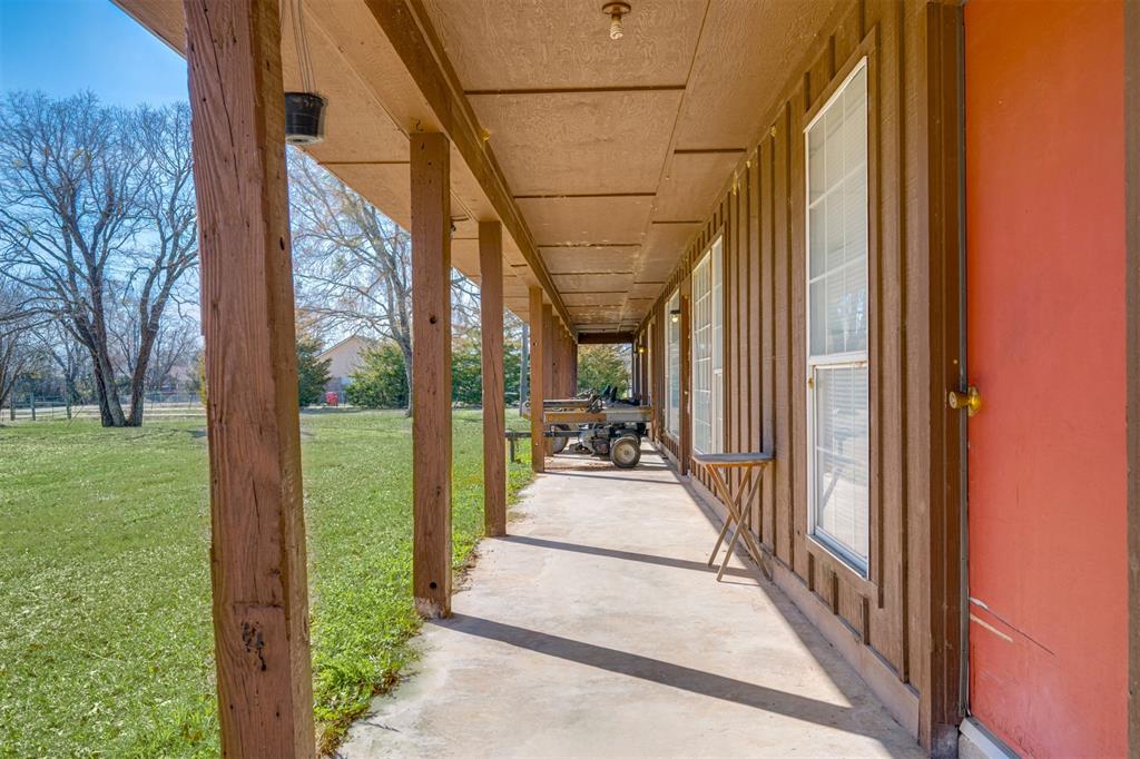 1900 County Road 33900 - Photo 20