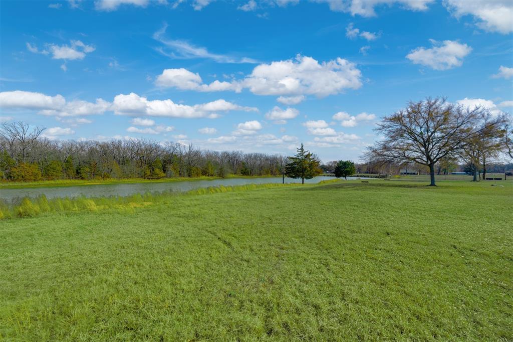 1900 County Road 33900 - Photo 28