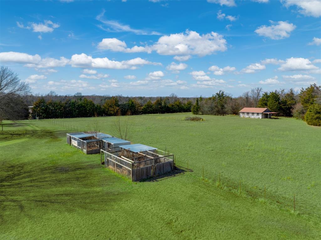 1900 County Road 33900 - Photo 36