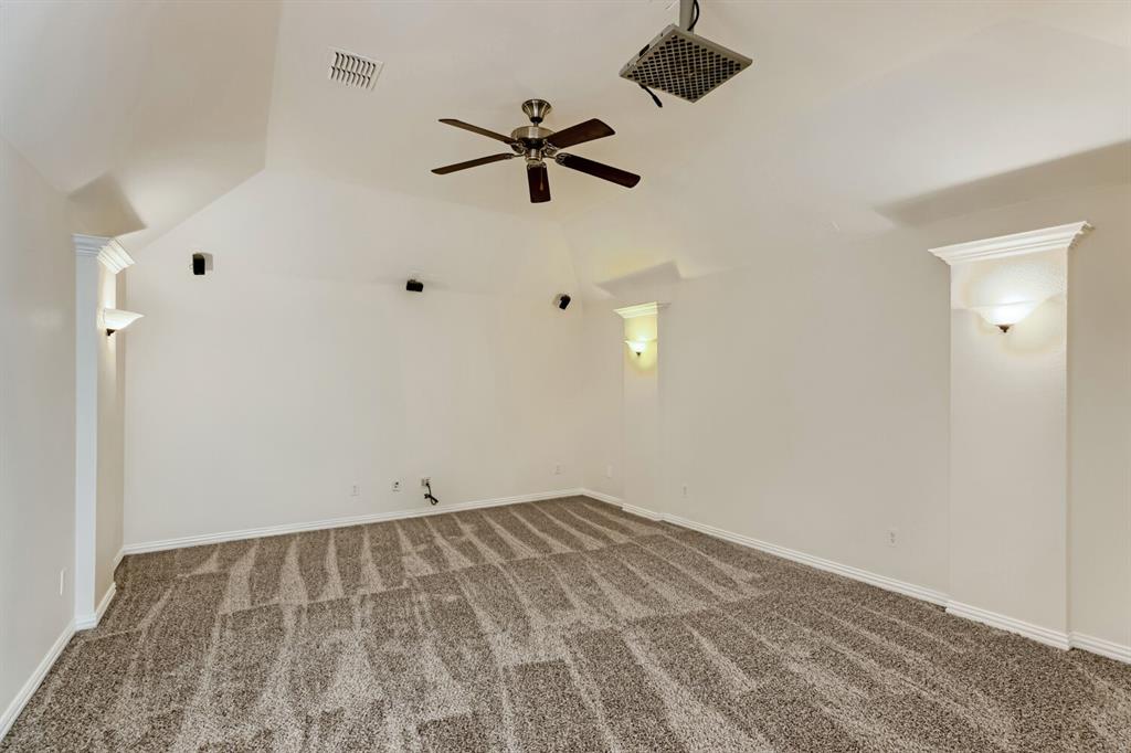 7013 Salem Court - Photo 15