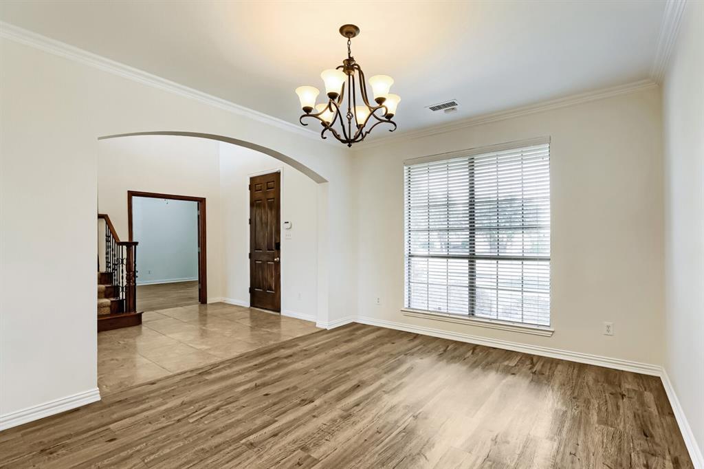 7013 Salem Court - Photo 7