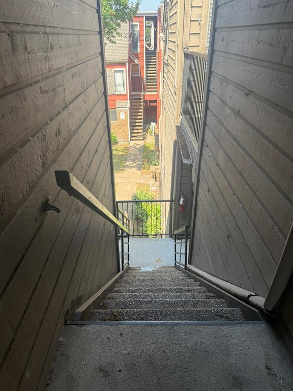 9809 Walnut Street - Photo 27