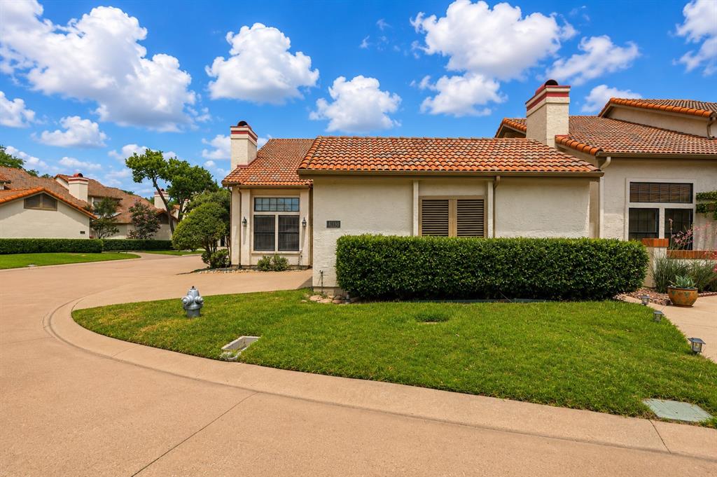 608 Fiesta Circle - Photo 3