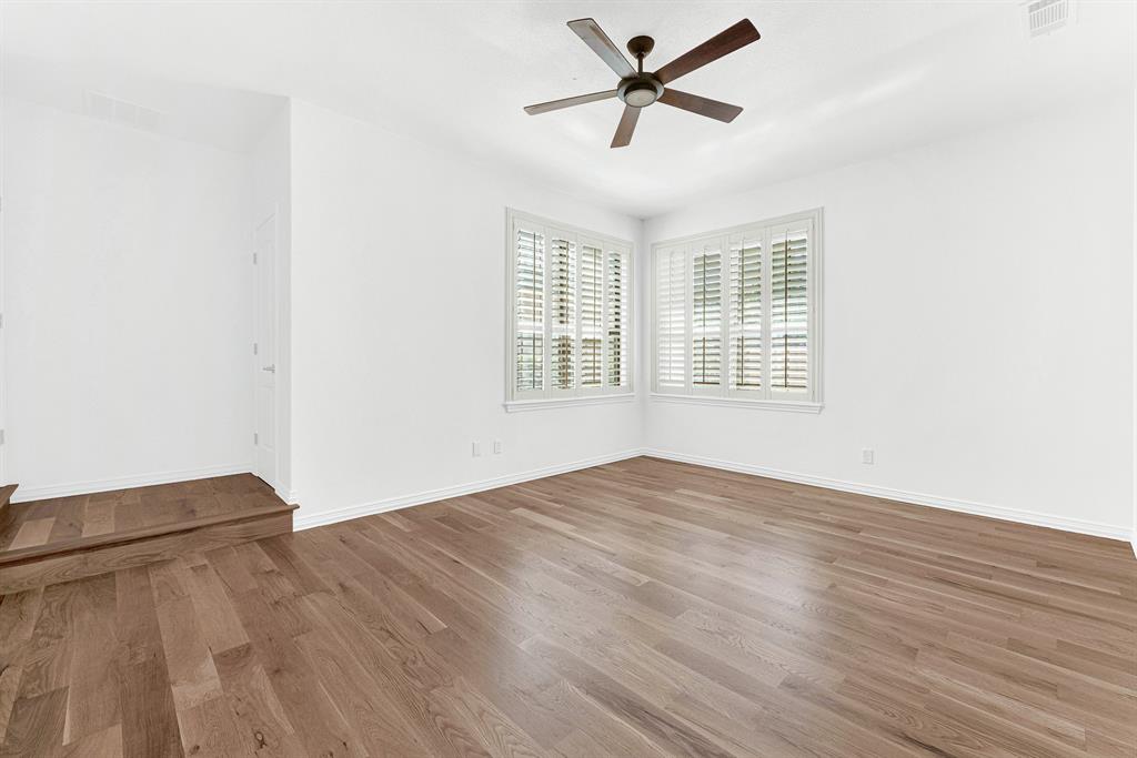 224 Sovereign Court - Photo 13