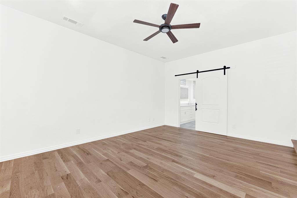 224 Sovereign Court - Photo 14