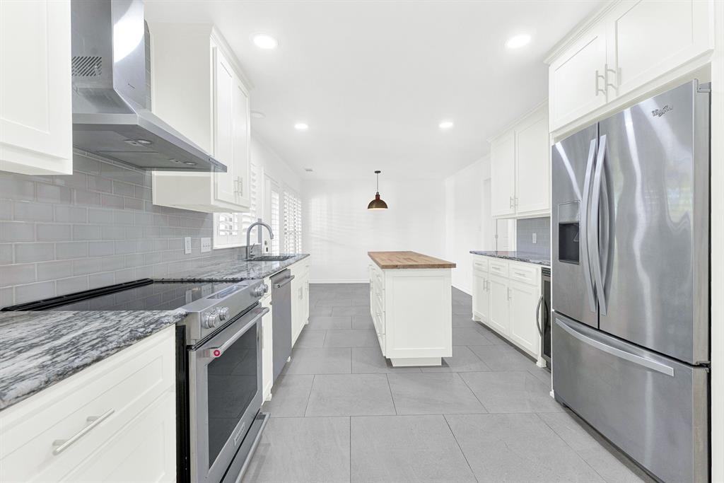224 Sovereign Court - Photo 7